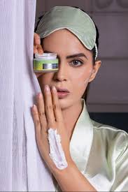 Elinor Avocado Skin Tightening Face Scrub at ₹ 299