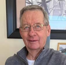 Stephen Currie's Instagram, Twitter & Facebook