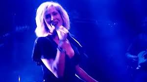 Ή άννα βίσση στον τελικό του just the 2 of us 2 (full). Soundhound Agapi Ypervoliki Hotel Ermou Live Version By Anna Vissi