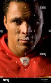 Guido Gonzales's Instagram, Twitter & Facebook