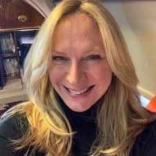 Evie Freeman Email & Phone Number