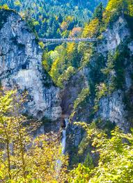 This bridge was primarily the best place to view the neuschwanstein castle with the hohenschwangau valley in the background, which was why it was so crowded with tourists. 10 Crucial Tips To Visit Neuschwanstein Castle Skillfully And Worry Free