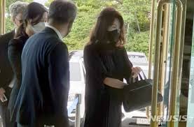 한 보좌관은 이를 두고 드루킹 측에서 실수로 입금을 했기에 돌려주었다고. ë‰´ì‹œìŠ¤pic ì´ìž¬ëª… ê²½ê¸°ì§€ì‚¬ ë¶€ì¸ ê¹€í˜œê²½ ë‚¨íŽ¸ ëŒ€ì‹ í•´ ê¹€ê²½ìˆ˜ ê²½ë‚¨ì§€ì‚¬ ìž¥ì¸ìƒ ë¹ˆì†Œ ì¡°ë¬¸ ë‹¤ìŒë‰´ìŠ¤