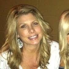 Karen Tullos's Instagram, Twitter & Facebook