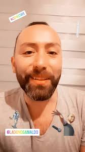 No dejes de conectarme en mi #instagram @pablovivancocasanovacl a las 21:00  hrs. para que disfrutes de este estreno y conozcas este nuevo proyecto  junto a mi compañera @ladonosomaldo!!!! #estreno ...