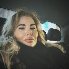 الذكرى الثلاثون لاستشهاد إبنة الشاعر سليمان المشّيني الدكتورة الصيدلانية  "دينا" قدّس الله روحها .. التي امتدّت لها يد الغدر وهي في مكان عملها.. ولا  يزال المجرم فاراً من وجه العدالة. مَن قال