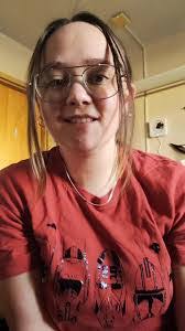 Pamela Pitzer's Instagram, Twitter & Facebook