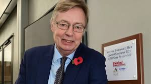 Boris Johnson: Letter of no confidence submitted by Conservative Devon MP  Sir Gary Streeter