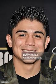 36 Photos & High Res Pictures