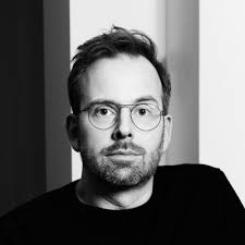 brandcommunication #marketingstrategies #aiplatform #innovation #teamwork  #startupsuccess