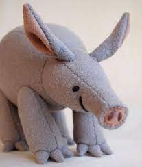 Mandie I Want You To Pin It Because It S An Aardvark Diy Stuffed Animals Dinosaur Stuffed Animal Aardvark