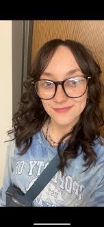 Elsie Yang's Instagram, Twitter & Facebook