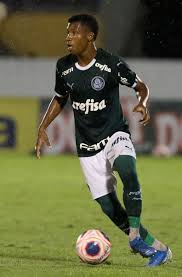 Lances, características e informações do volante/meia do palmeiras. Danilo Palmeiras 2020 Base Palmeiras