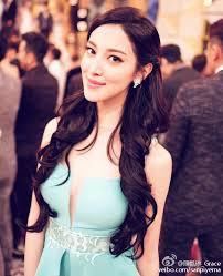 It is the third season of idol producer. é™ˆå‡¯ç³ å²ä¸Šæœ€å¹³çš„æ¸¯å§å† å†› å¦™æ›¼çš„èº«æ æ¼‚äº®å— æ¯æ—¥å¤´æ¡