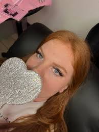 Lash extension salons near Benton, Arkansas