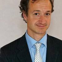 De minister van aardbevings & warmtepompen staat helemaal onderaan de gezaghebbende lijst mate van vertrouwen van maurice de hond (pdf). Eric Wiebes S Email Phone Gemeente Amsterdam S Wethouder Verkeer Vervoer Ict En Email