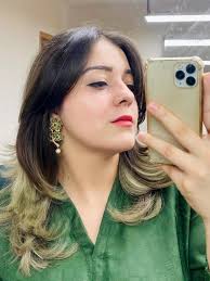 Azka Latif (@azkayyyy) • Instagram photos and videos