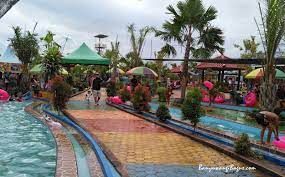 Choose from a wide range of properties which booking.com offers. Selecta Waterpark Miniatur Taman Wisata Selecta Di Banyuwangi