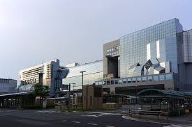 【お薦め物件情報】平塚高村団地・2ldk・4階角部屋、しまむらスーパーまで徒歩3分・室内綺麗に 土地：約32坪 建物：約31坪 （平成17年12月築） ※jr武蔵野腺「東浦和」駅徒歩12分の立地 ※. äº¬éƒ½ç«™ Wikiwand