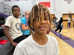 Red Dragons, Purple Tigers