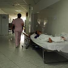 Comunicate / articole de presă AngajaÅ£i De La Spitalul Sf Spiridon Din Iasi Au Declansat Un Protest Spontan