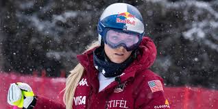 Lindsey Vonn's dad says he believes her crash marks 'the end of her career'