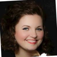 Stacy Lear's Instagram, Twitter & Facebook