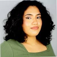 Miranda Tolsma's Instagram, Twitter & Facebook