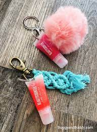 As a crochet artist, i am constantly working with yarn and exploring different ways to use it. Diy Lip Gloss Keychain Buggy And Buddy