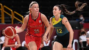 Julie allemand arriveerde deze ochtend uit amerika en florida/bradenton op brussels airport en werd naast mama en oma door een delegatie van basketball bel. Mdzzco2bzxuqpm