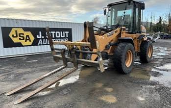 Case 521F-XR Wheel Loader