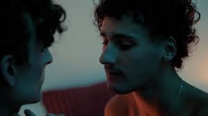 Hope everyones having a good week! I just wanted to introduce myself as a  videographer and filmmaker. I make everything from documentary, to music  videos, business promo commercials to short films. If