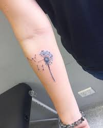 .schwarz und weiß vergänglichkeit glück linie entwurf buch preise, bewertungen, spezifikationen, fotos, videos, aliexpress bietet hohe qualität liuli neue tattoo traditionellen manuskript voller rucksack arme hua dan geisha schwarz und weiß vergänglichkeit glück linie entwurf buch zu. Kleine Schwarz Weiss Tattoos