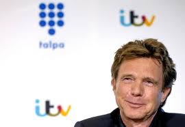 Hij is (mede) oprichter van de productiemaatschappijen endemol nederland en door zijn succesvolle ondernemingen heeft hij een plaats bemachtigd in de quote 500, met een geschat vermogen van maar liefst 2,5 miljard euro. John De Mol Van Krantenjongen Tot Miljardair