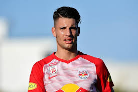 Coming through the youth system, szoboszlai made his senior debut in 2017 with austrian club fc liefering, the reserve team of red bull salzburg.in january 2018, szoboszlai debuted with the parent club. 18 Szoboszlai Ideas Foci Focistak Ferfi Haj