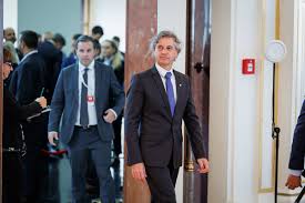 File:Predsednik vlade dr. Robert Golob ...