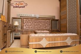يقدم لكم موقع الاثاث الدمياطي غرف نوم فخمة للعرسان بتصاميم واشكال كثيرة تناسب الاماكن الفخمة وتعطي لغرفة النوم لمسة م In 2020 Classic Bedroom Modern Bedroom Home Decor
