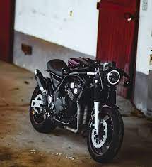 Yamaha Fzs 600 Cafe Build From The Team Over At Apex 7 Follow Cafesofinsta Cafe Racer Bikes Cafe Racer Motorcycle Yamaha Cafe Racer