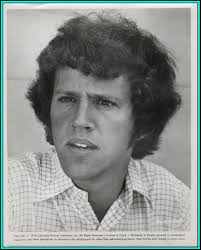 JOHN RUBINSTEIN in "Getting Straight"