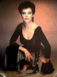 Sheena Easton - Free pics, galleries & more at Babepedia