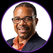 This is my daughter Danielle Shoots! A Saturday shoutout to her! She is the  Owner of New Community Transformation Fund, a venture capital fund that had  the largest initial investment by a