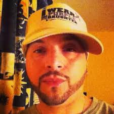 Robert Aponte (@BobbyAponte)