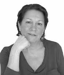 Anna Spreitzer's Instagram, Twitter & Facebook