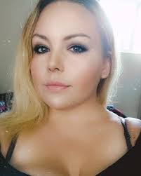 Jessie Herron's Instagram, Twitter & Facebook