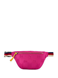 Upgrade your work wardrobe with these bags. Gucci Bauchtasche Pink Fur Madchen Nickis Com