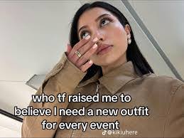 Denzel Moore's Instagram, Twitter & Facebook