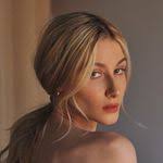 Betty Doby's Instagram, Twitter & Facebook