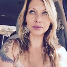 Angelique Mobley's Instagram, Twitter & Facebook