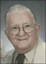 Gayle Paxton's Instagram, Twitter & Facebook