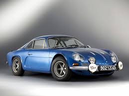 La berlinette a110 est devenue l'auto mythique des succès français en rallye dans les années 1960 et. Alpine A110 Berlinette Une Certaine Idee De La France